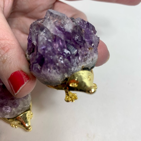 Set of 5 hedgehogs with Natural Amethyst quartz crystals gems. - Picture 9 of 10